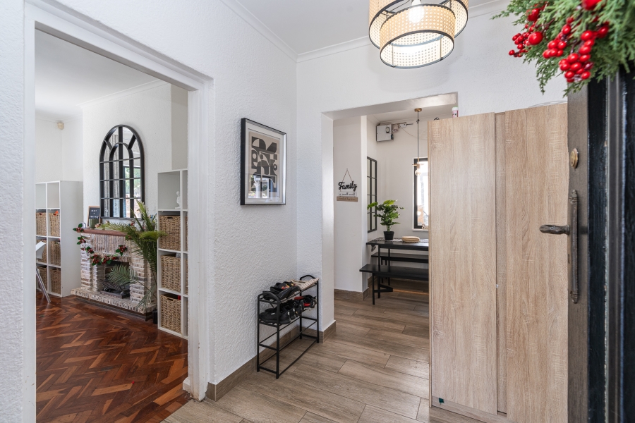 4 Bedroom Property for Sale in Pinelands Western Cape